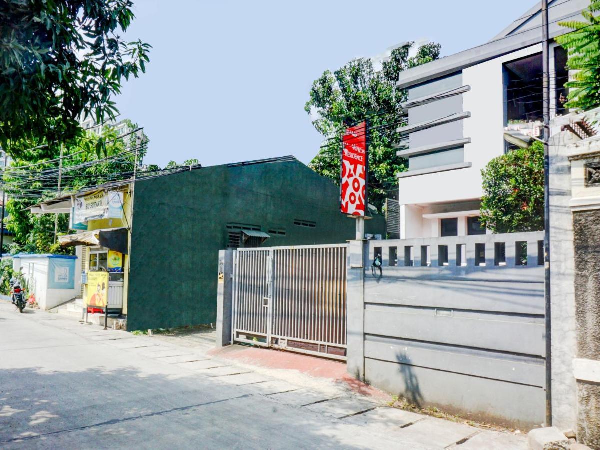 OYO 90438 Mampang 34 Residence Jakarta Bagian luar foto