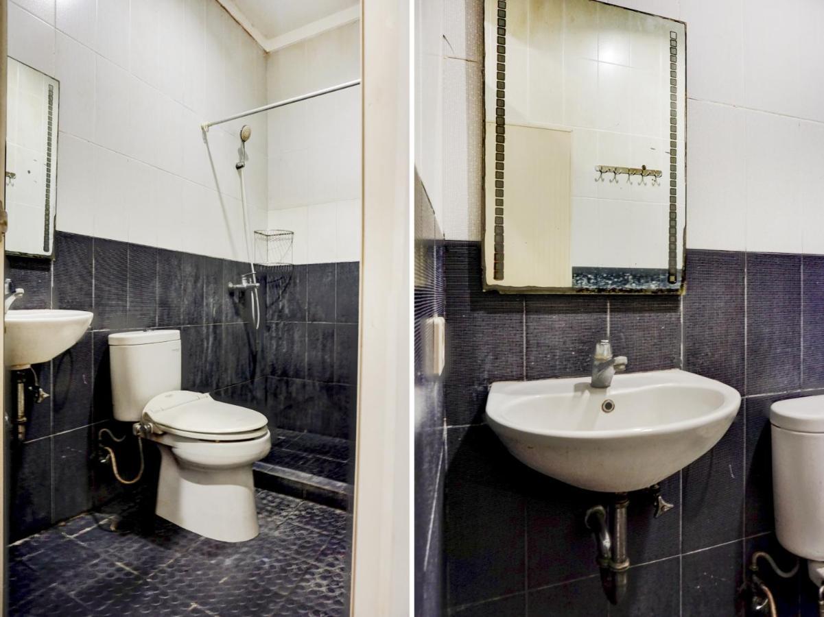 OYO 90438 Mampang 34 Residence Jakarta Bagian luar foto