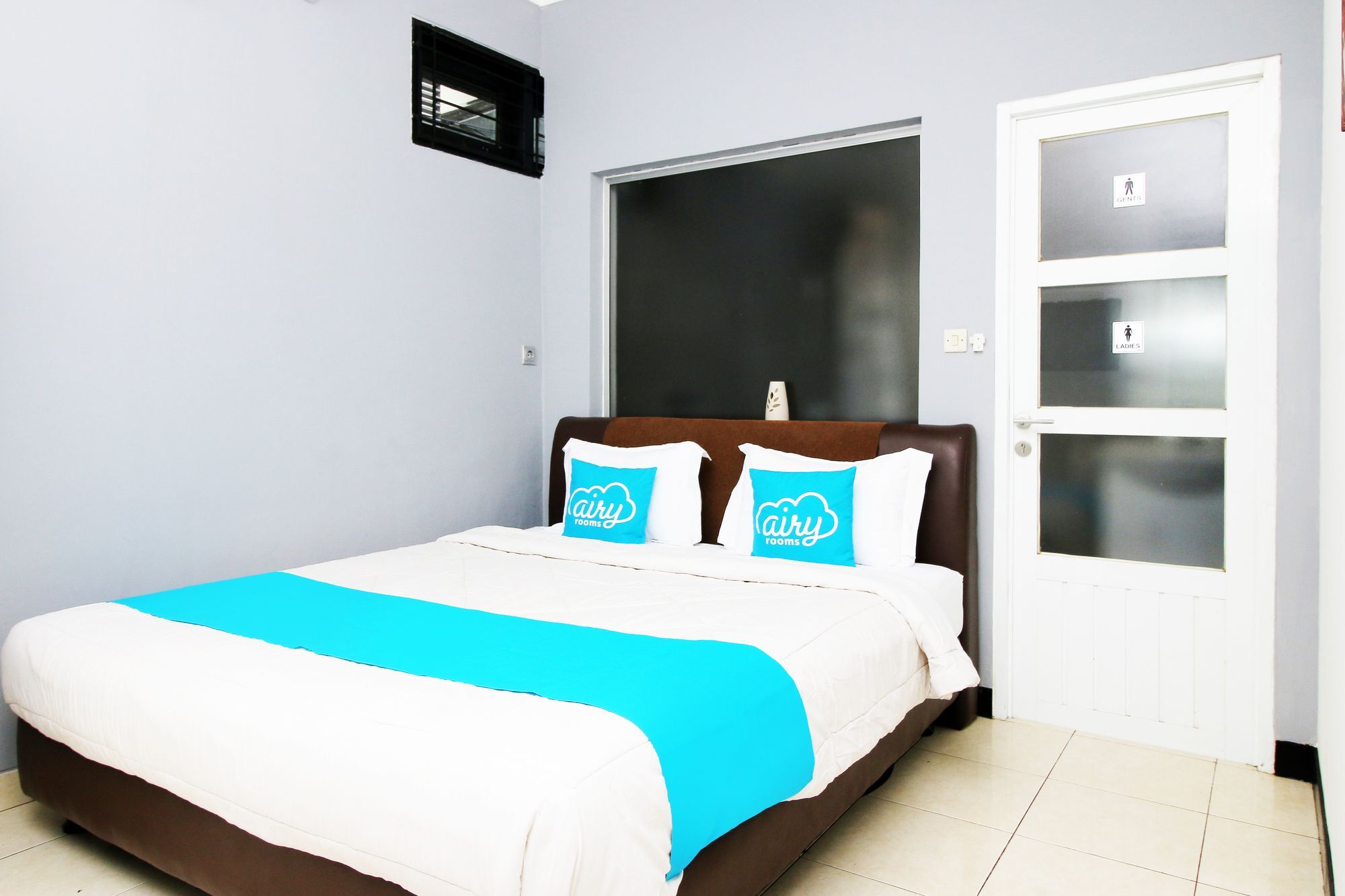 OYO 90438 Mampang 34 Residence Jakarta Bagian luar foto
